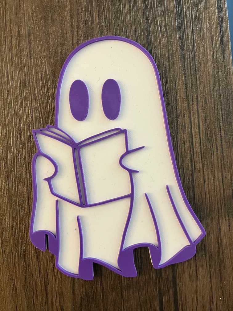 Reading ghost decoration